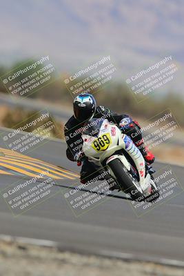 media/Sep-11-2022-SoCal Trackdays (Sun) [[81b7e951af]]/Turn 14 (1130am)/